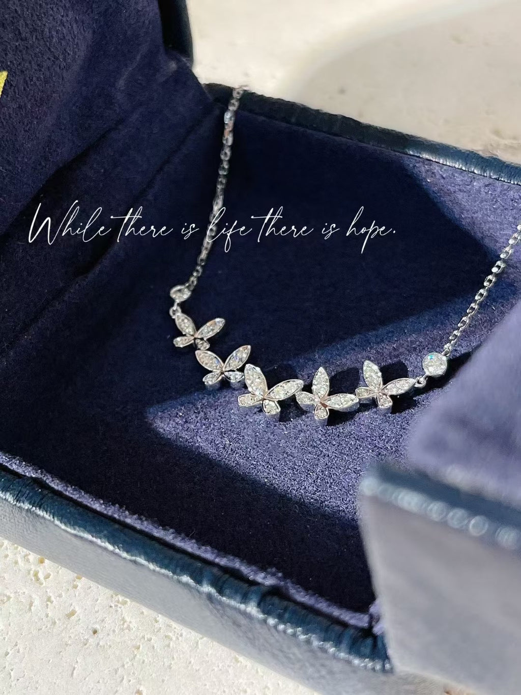 18K金蝴蝶款鑽石項鍊