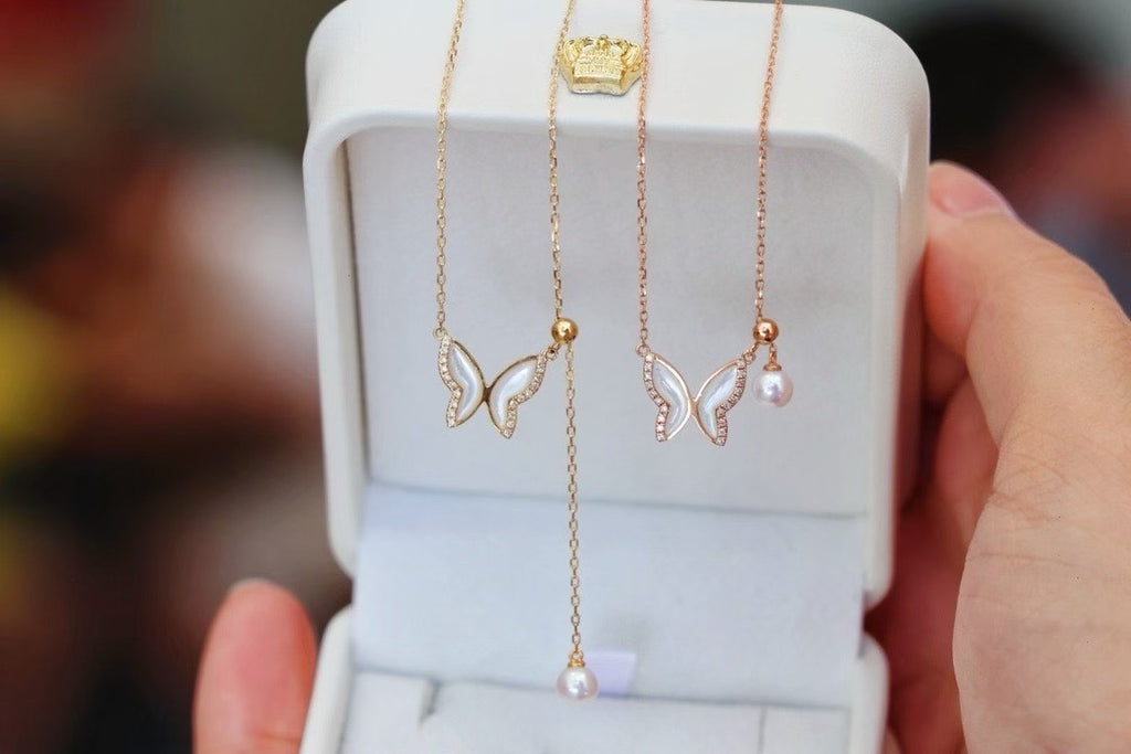 18k金鑽石蝴蝶項鍊