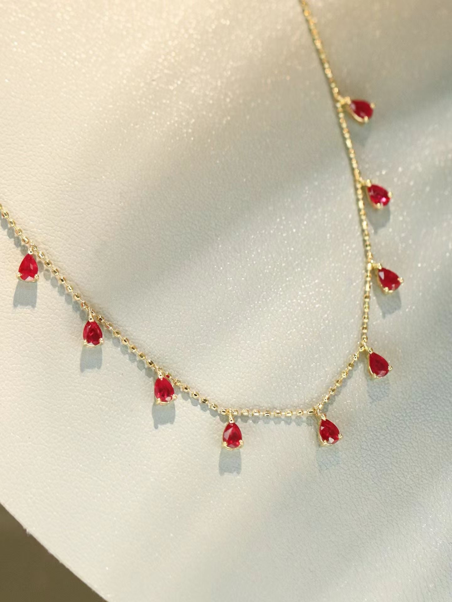 18K水滴紅寶石頸鏈