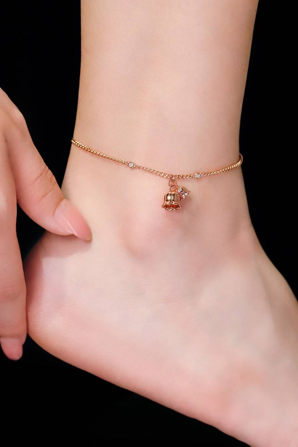 18K金鈴蘭花鑽石腳鏈