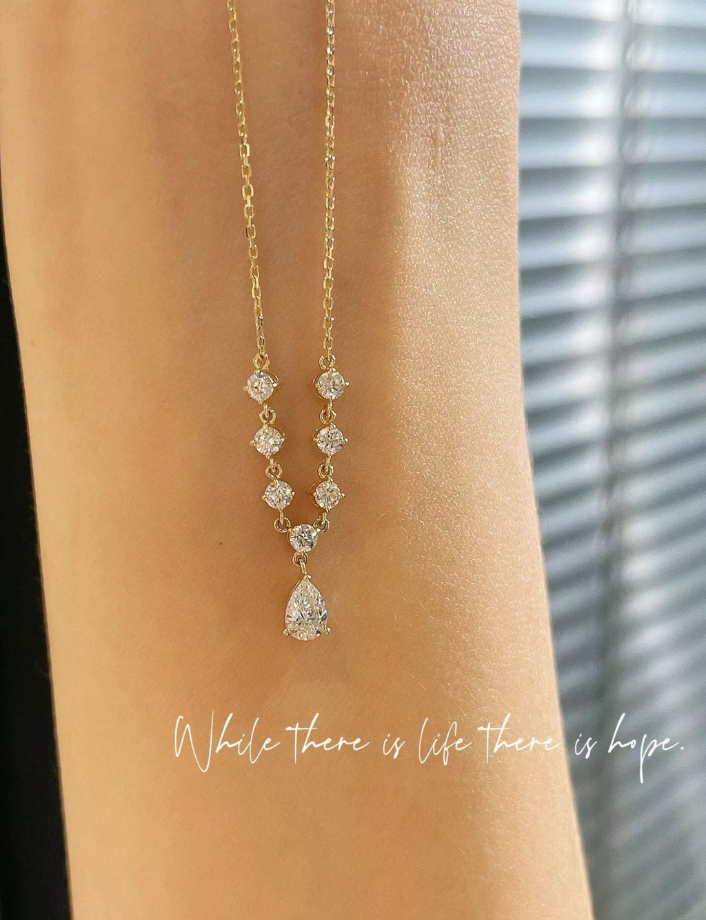 18k鑲嵌培育鑽石頸鏈