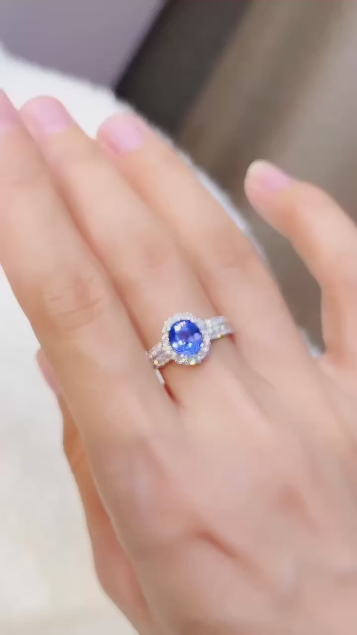 18k金鑲藍寶石戒指